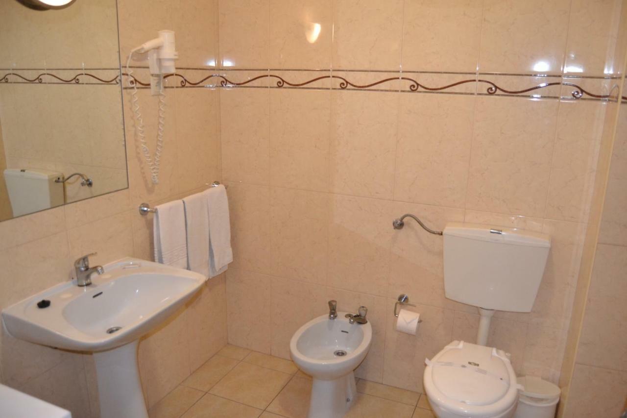 Apartamentos Cabrita 奥霍斯德古阿 外观 照片